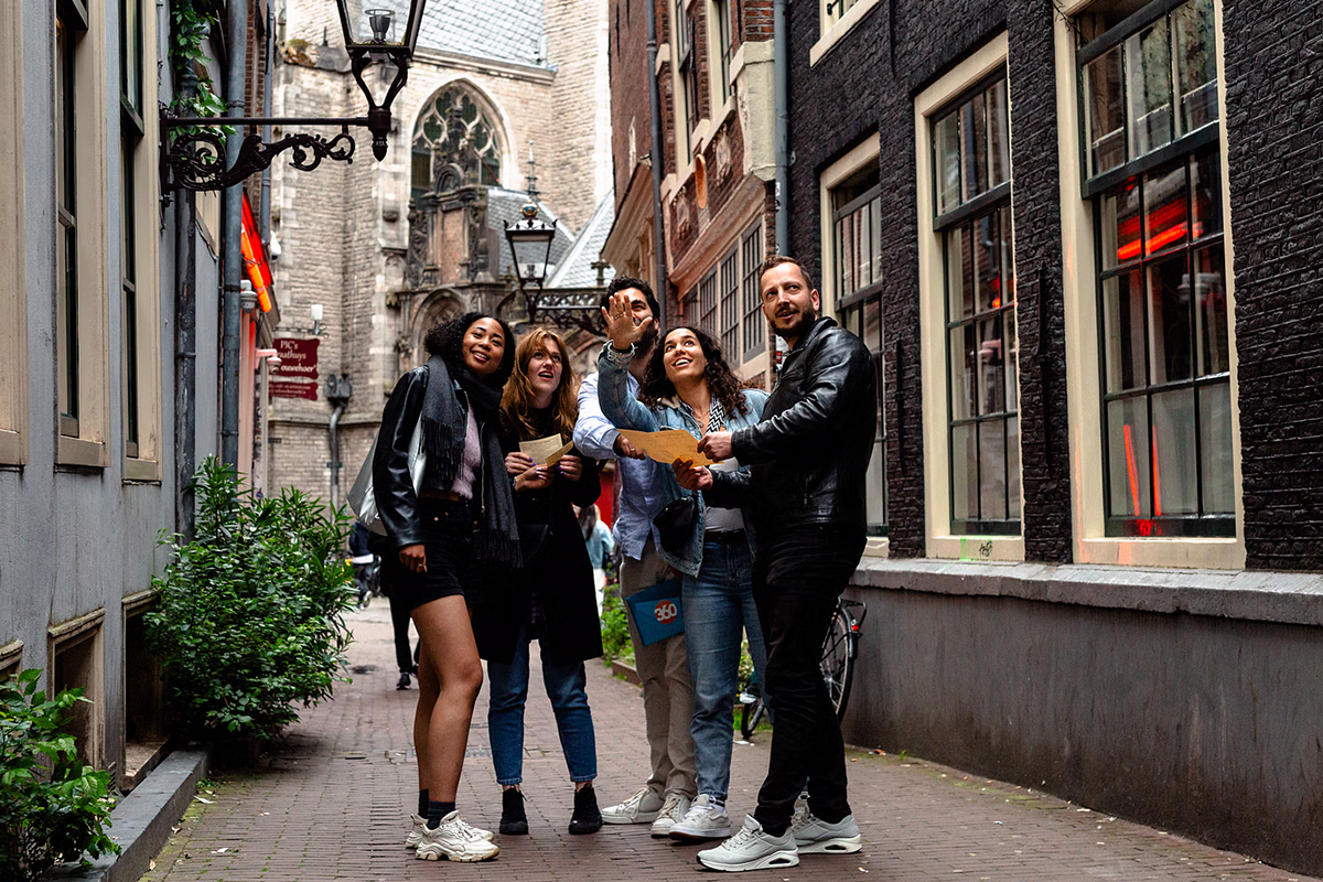 Adult-speurtocht op de Wallen (2 uur)