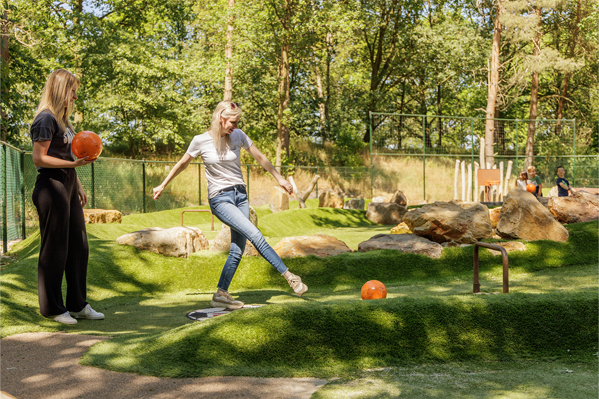 Adventure Foot Golf bij Center Parcs Het Heijderbos