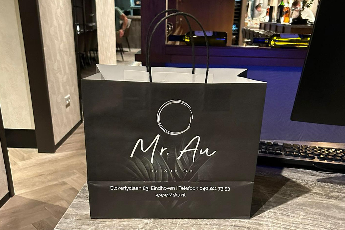 Afhaal tapasbox bij Mr. Au by Sun On