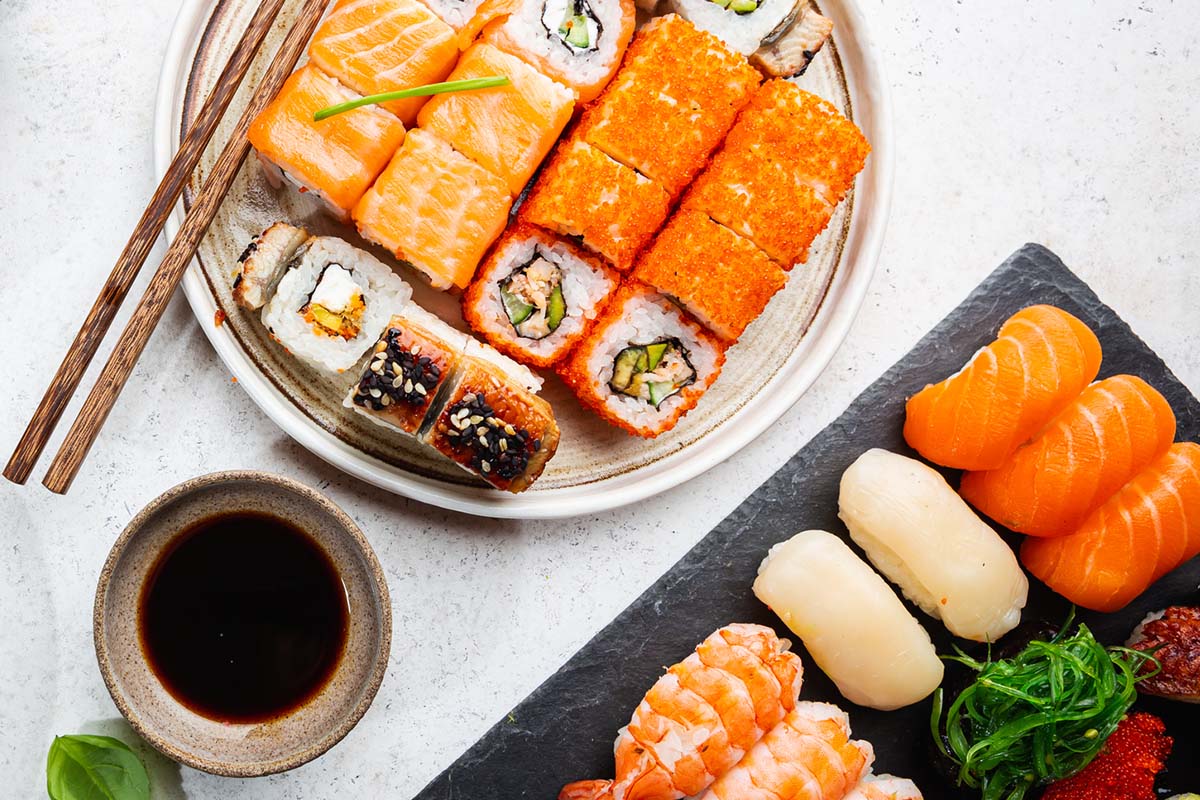Sushibox of pokébowl afhalen bij Woensel Wereldkeukens 