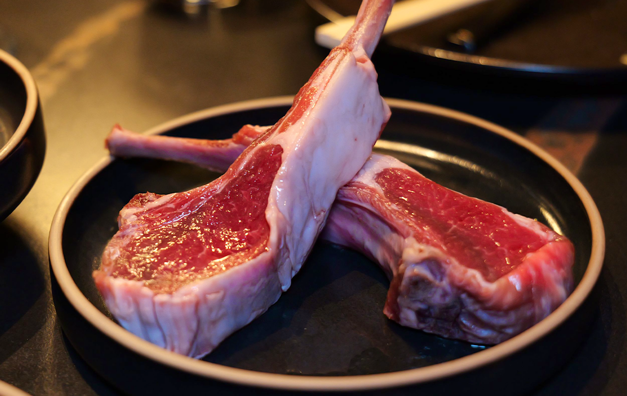 All-in dining experience + drankjes bij Smoki BBQ (3,5 uur)