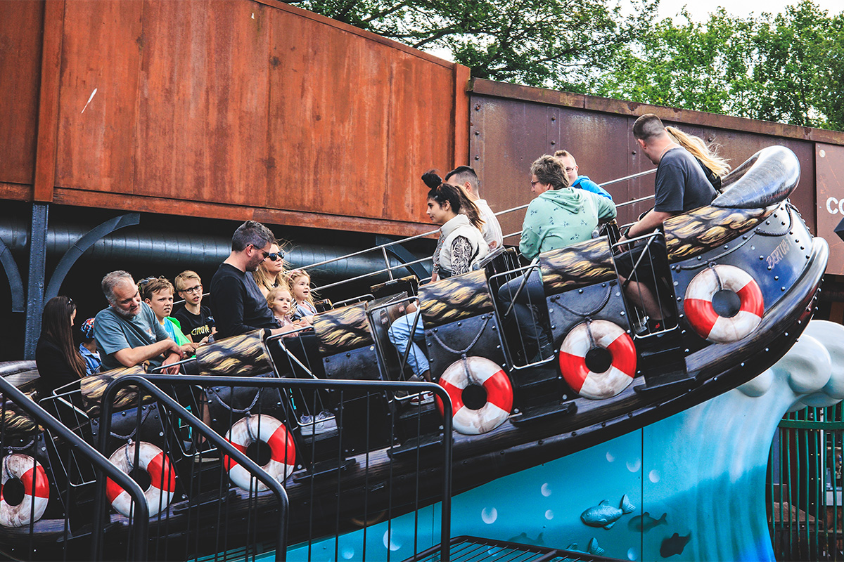 Entreeticket Slagharen + friet, snack naar keuze & drankje