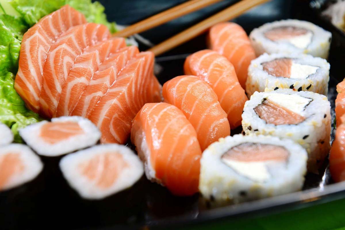 All you can eat (2 uur) bij Tomi Sushi & Grill Restaurant