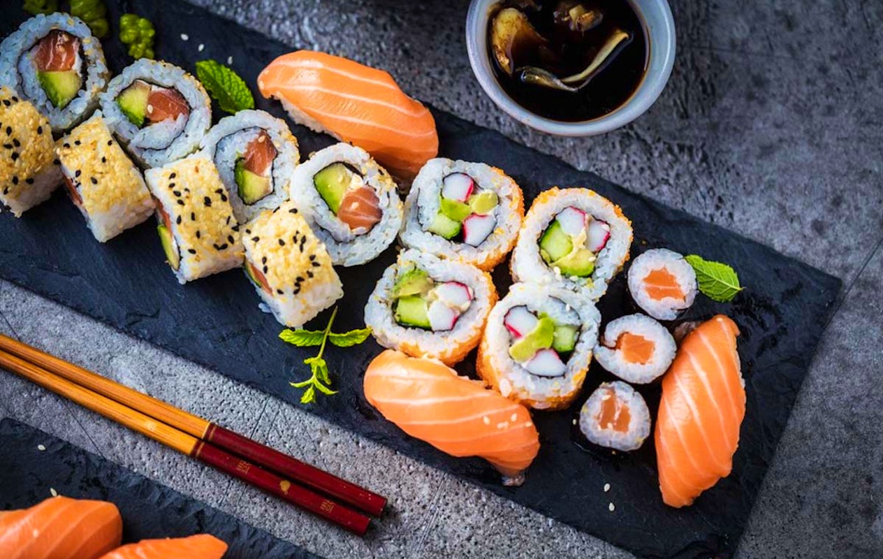 All you can eat (2 uur) bij Tomi Sushi & Grill Restaurant