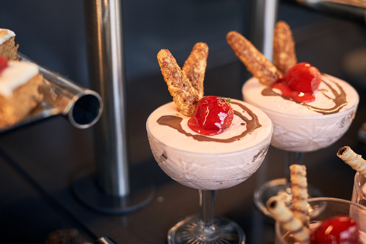All you can eat & drink bij Corendon Village Hotel