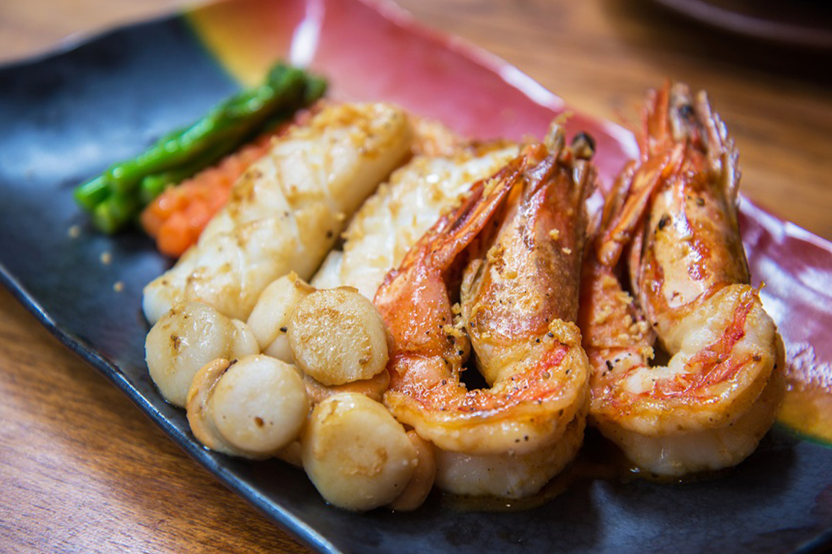 All you can eat & drink bij De Gouden Wok Hazerswoude