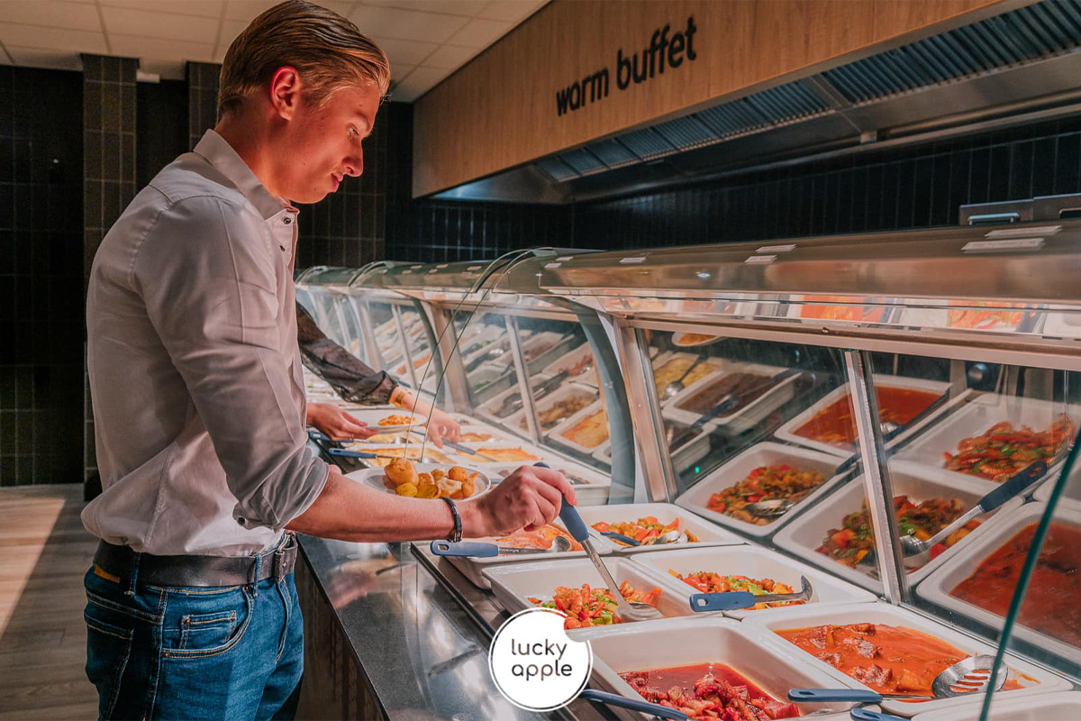 All you can eat & drink bij Lucky Apple