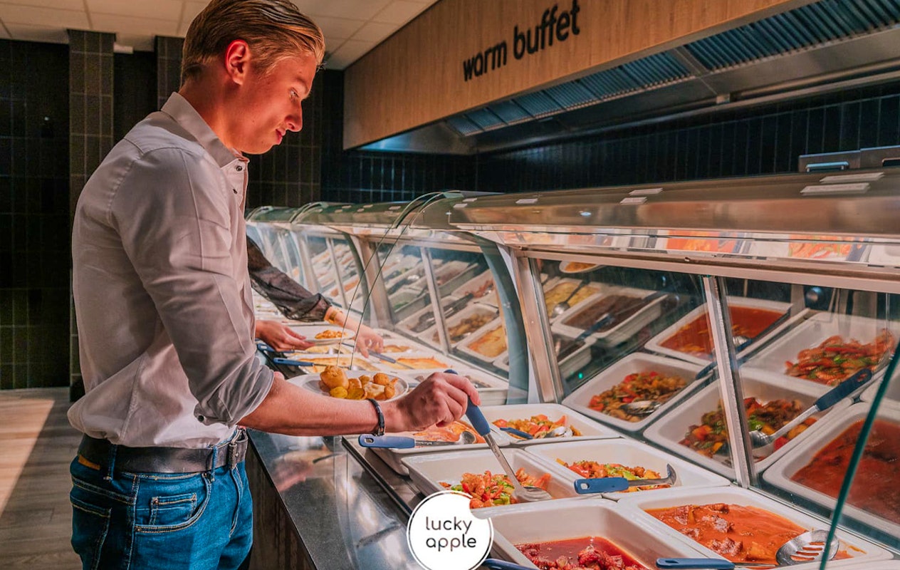 All you can eat & drink bij Lucky Apple