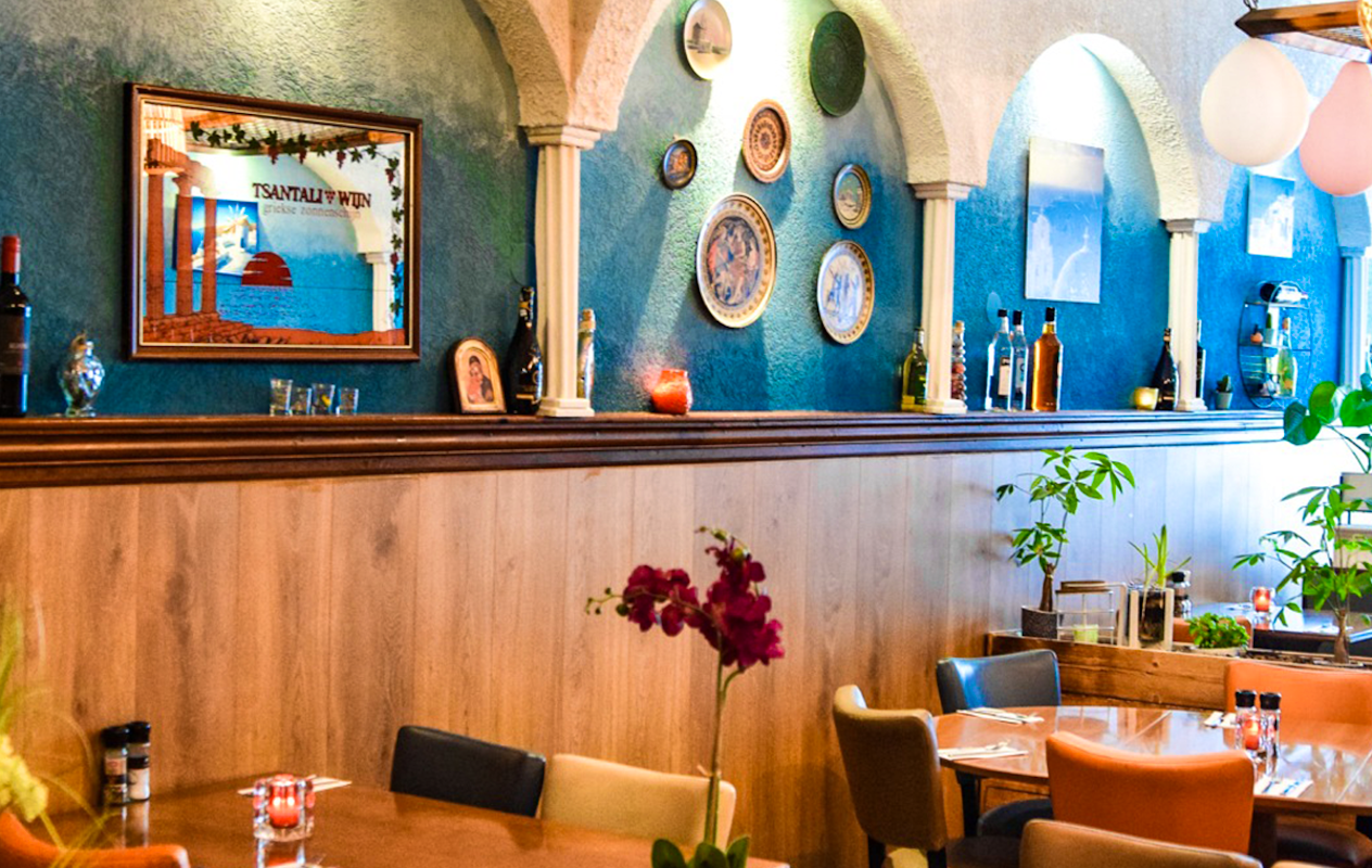 All you can eat Griekse tapas + broodmand bij Restaurant Mykonos