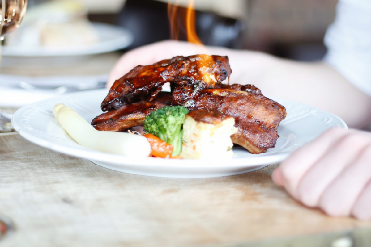 All you can eat bij Restaurant de Lindetuin 