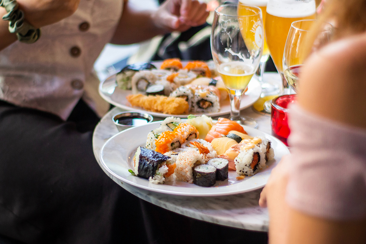 All you can eat (2,5 uur) + onbeperkt fris bij Wereldrestaurant Altijd