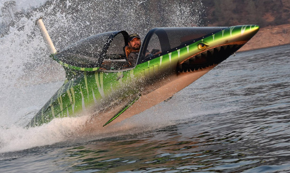 Als een vis in het water met deze SkyShark Experience!