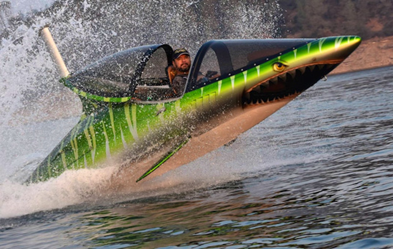 Als een vis in het water met deze SkyShark Experience!