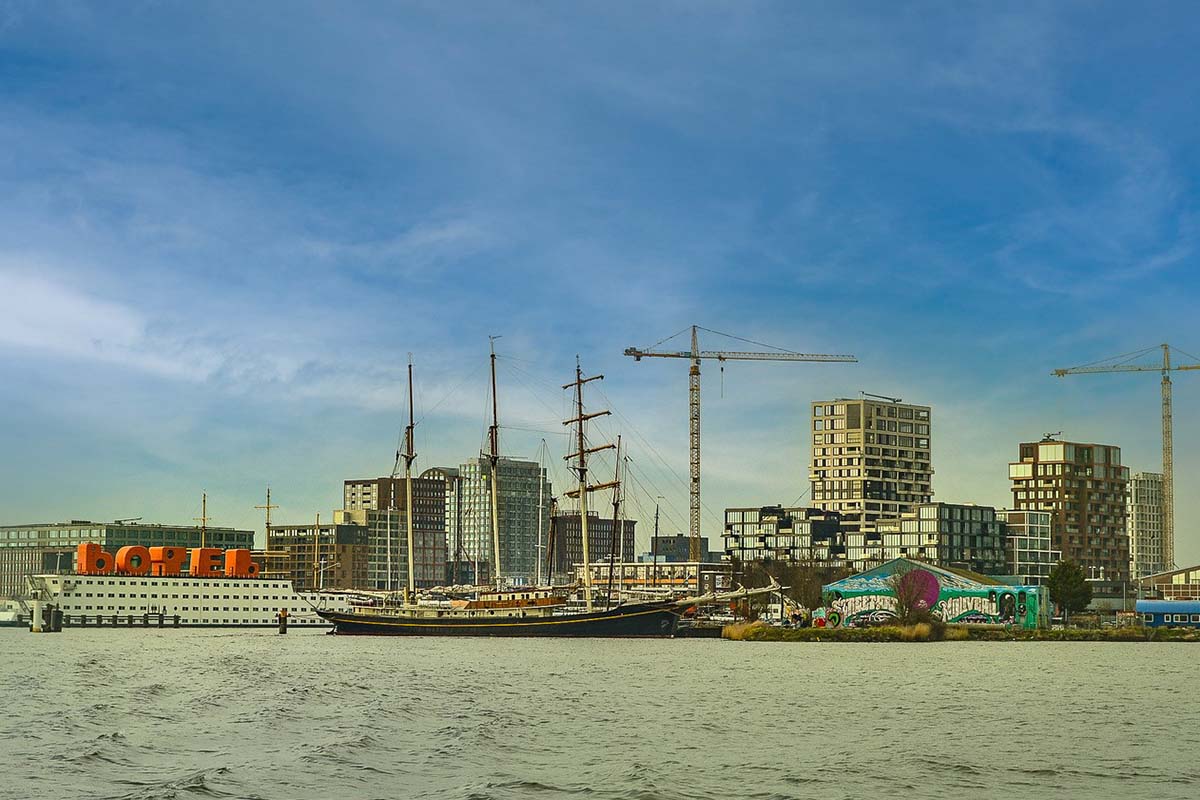 Amsterdam Skyline Cruise