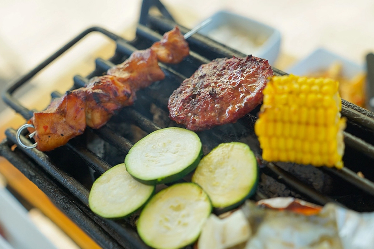 BBQ aan het strand bij Beachclub Solbeach in Scheveningen