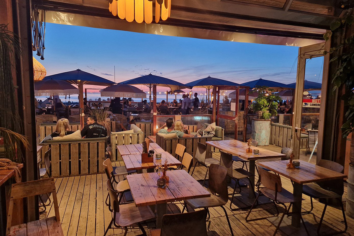 BBQ aan het strand bij Beachclub Solbeach in Scheveningen