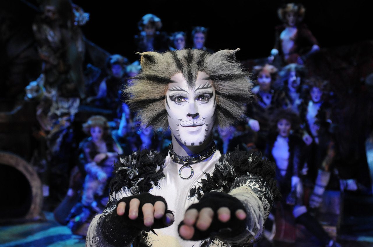 Bezoek de internationale hitmusical CATS!