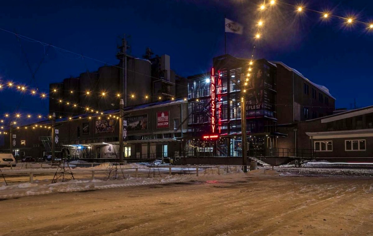 Bioscoopticket, snack + drankje bij INDUSTRY Bioscoop