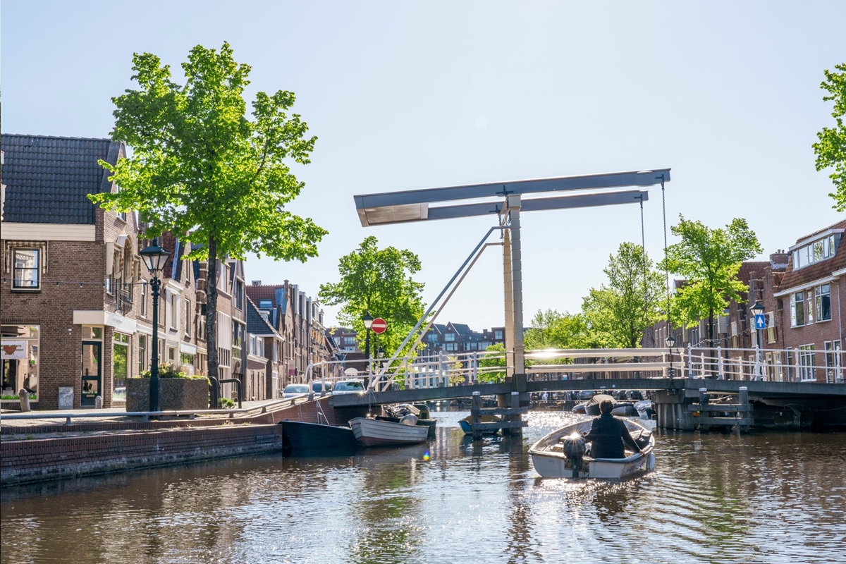 Huur een boot voor 3 uur lang in Alkmaar