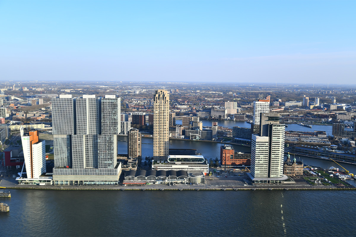 Borrelarrangement op grote hoogte bij CELEST