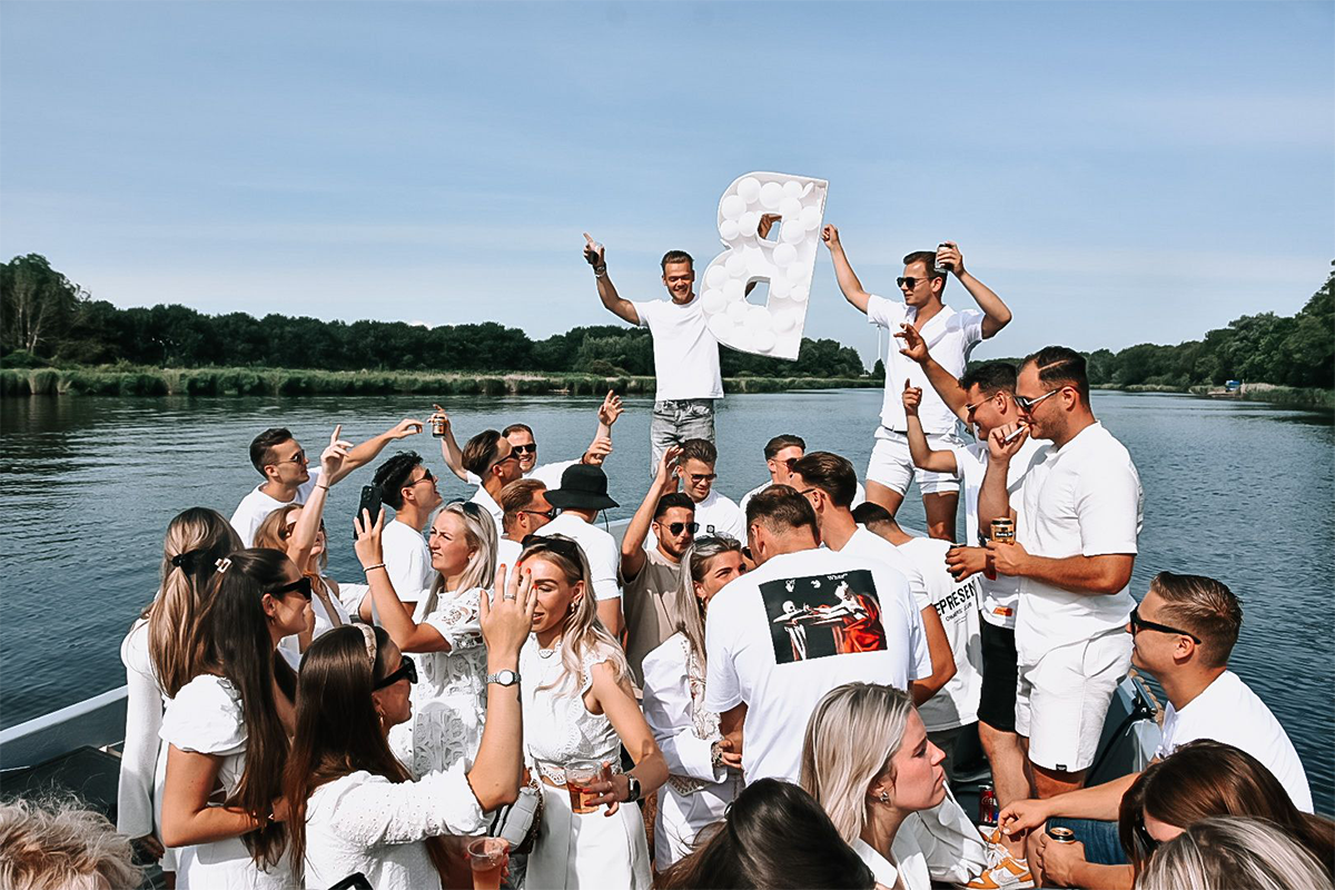 Privé borrelcruise in Haarlem + onbeperkt drankjes (2 uur) 