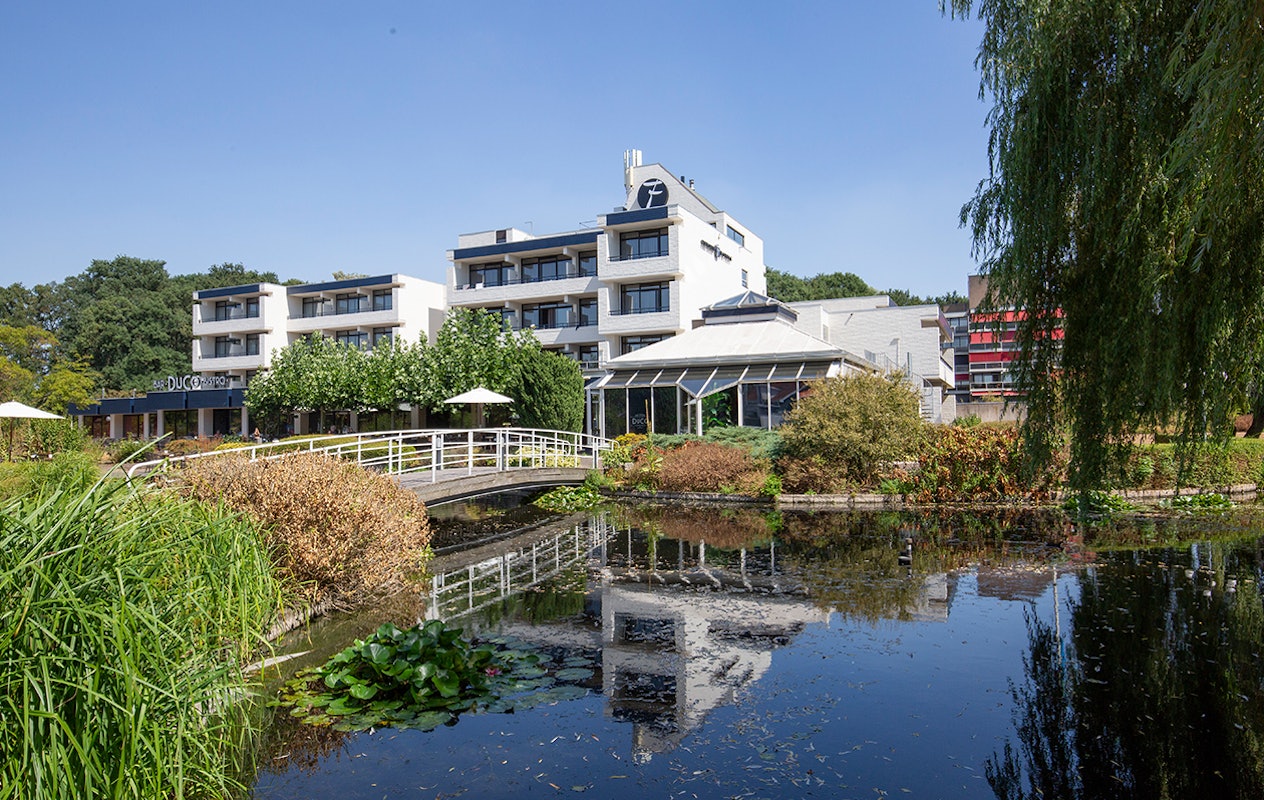Borrelkaart geldig voor 2 personen bij een Fletcher Hotel naar keuze!