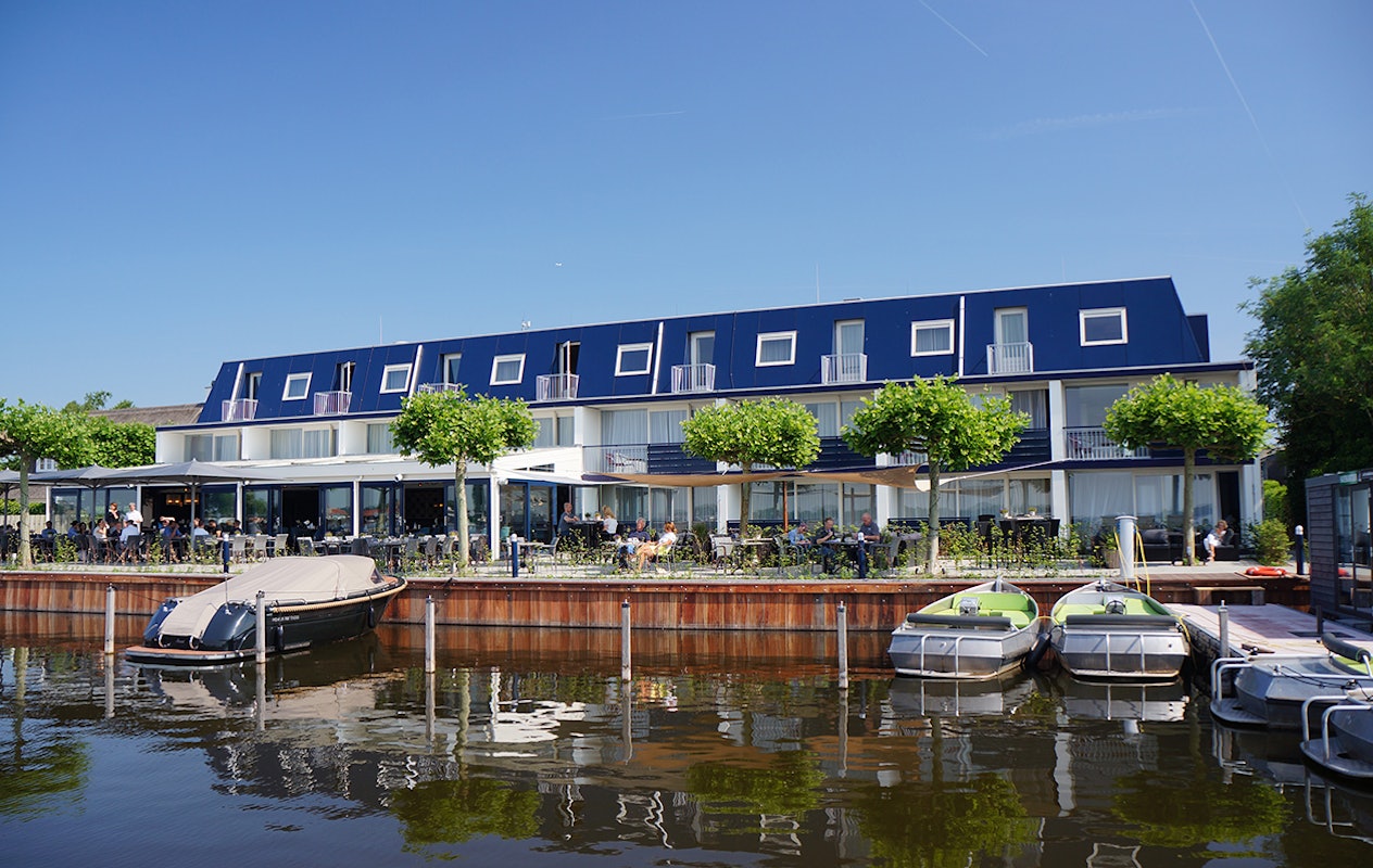 Borrelkaart geldig voor 2 personen bij een Fletcher Hotel naar keuze!