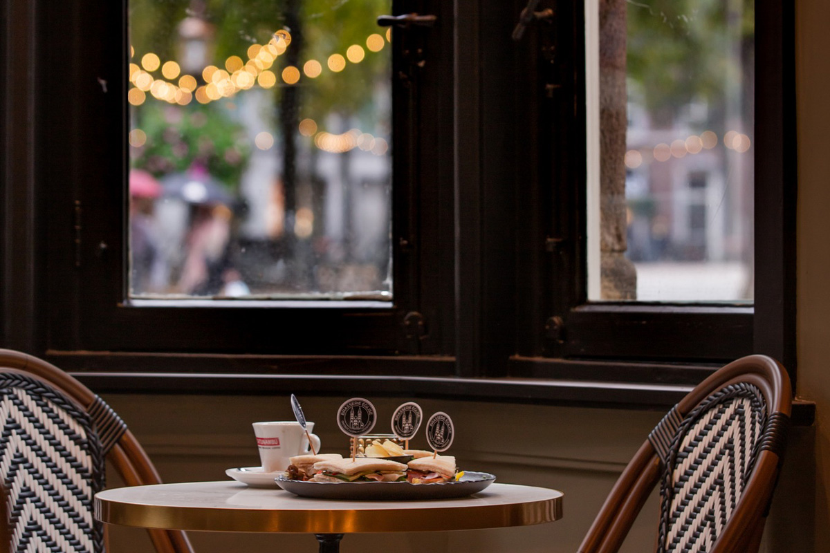 Borrelplank 'Église to share' voor 2 personen