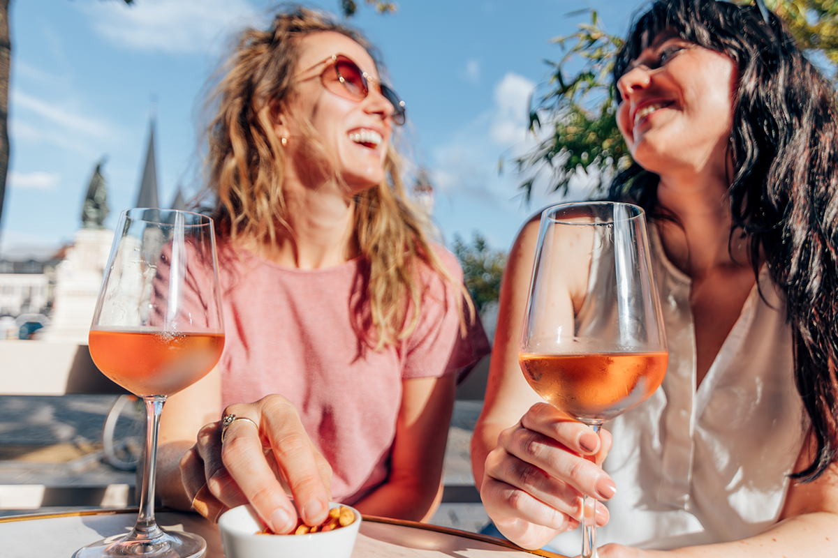 Luxe borrelplank + drankjes bij Grand Café 't Raadhuys