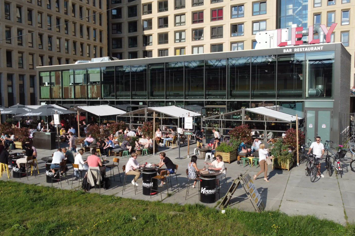 Luxe borrelplank bij Bar Restaurant LELY