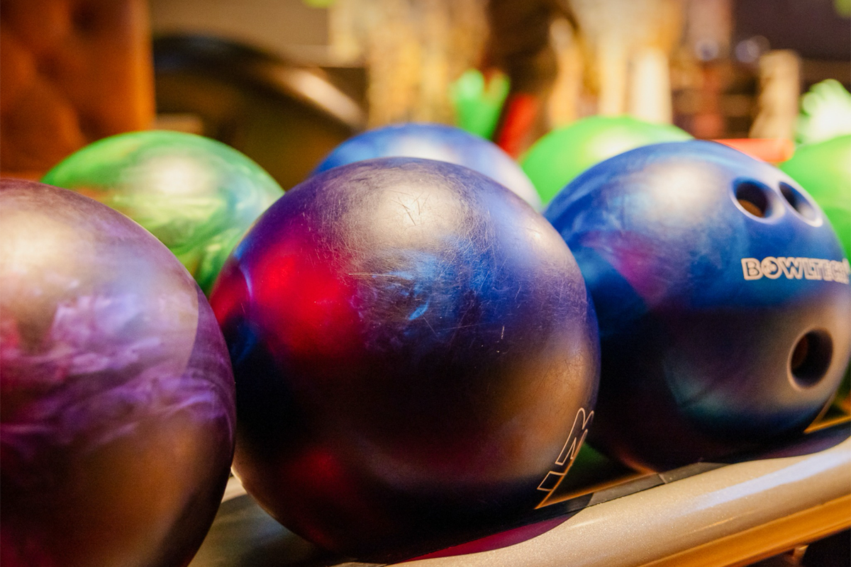 Bowlen + portie bitterballen bij Plaza Sportz Coevorden