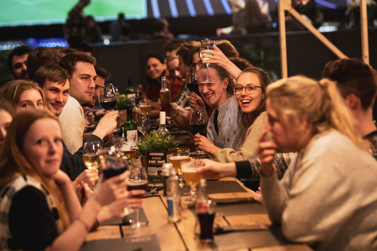 Bowlen + menu bij Burney's