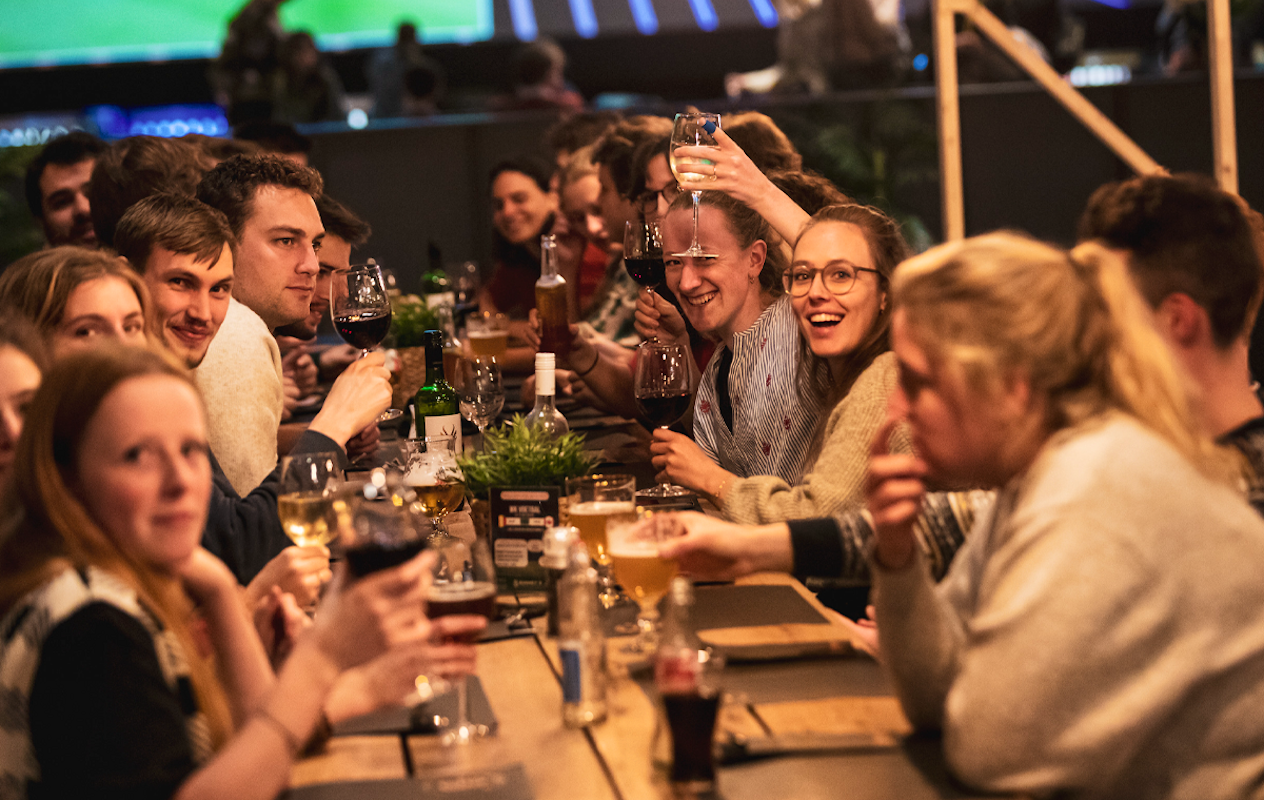 Bowlen + menu bij Burney's