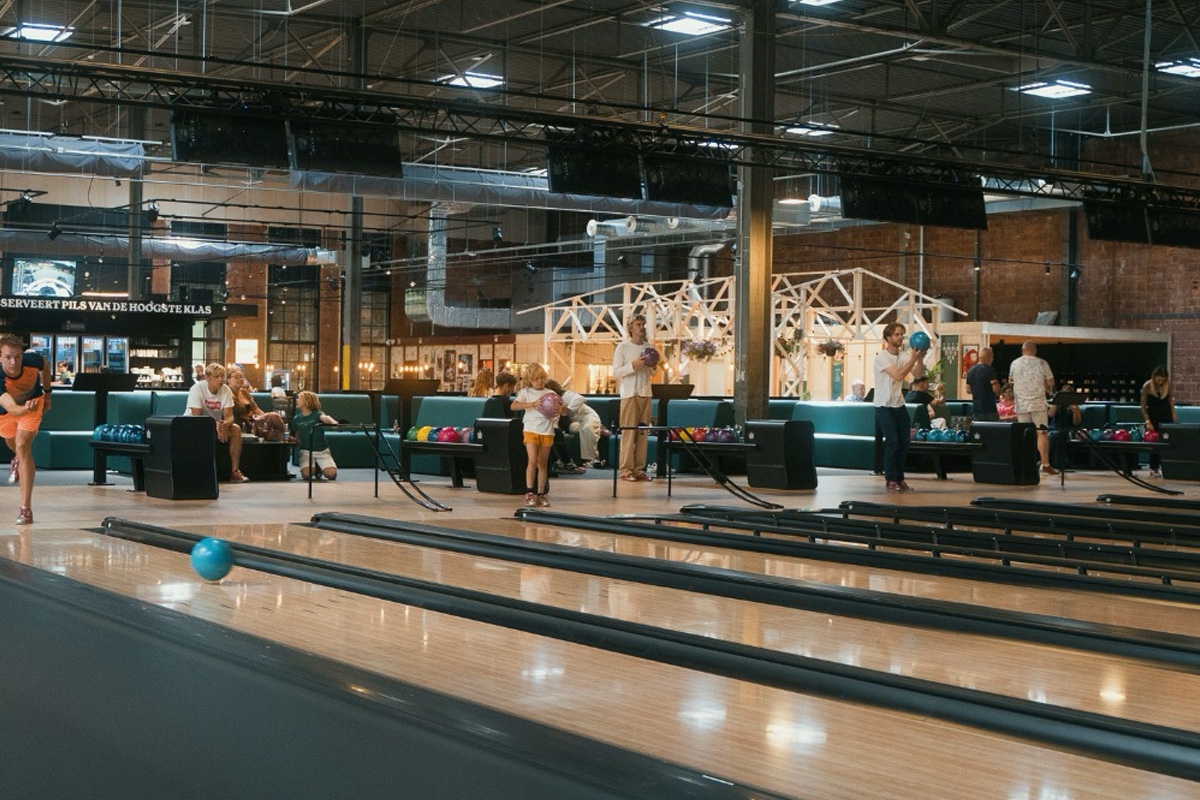 Bowlen + menu bij Burney's