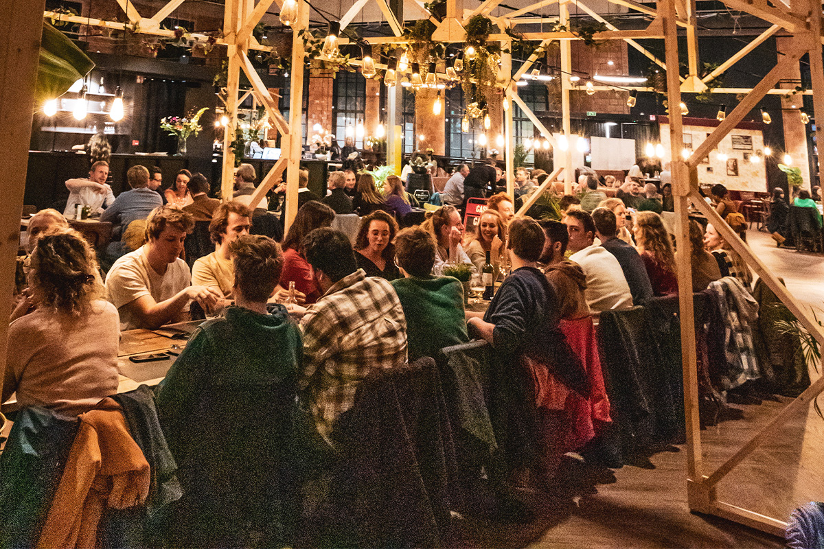 Bowlen + menu bij Burney's