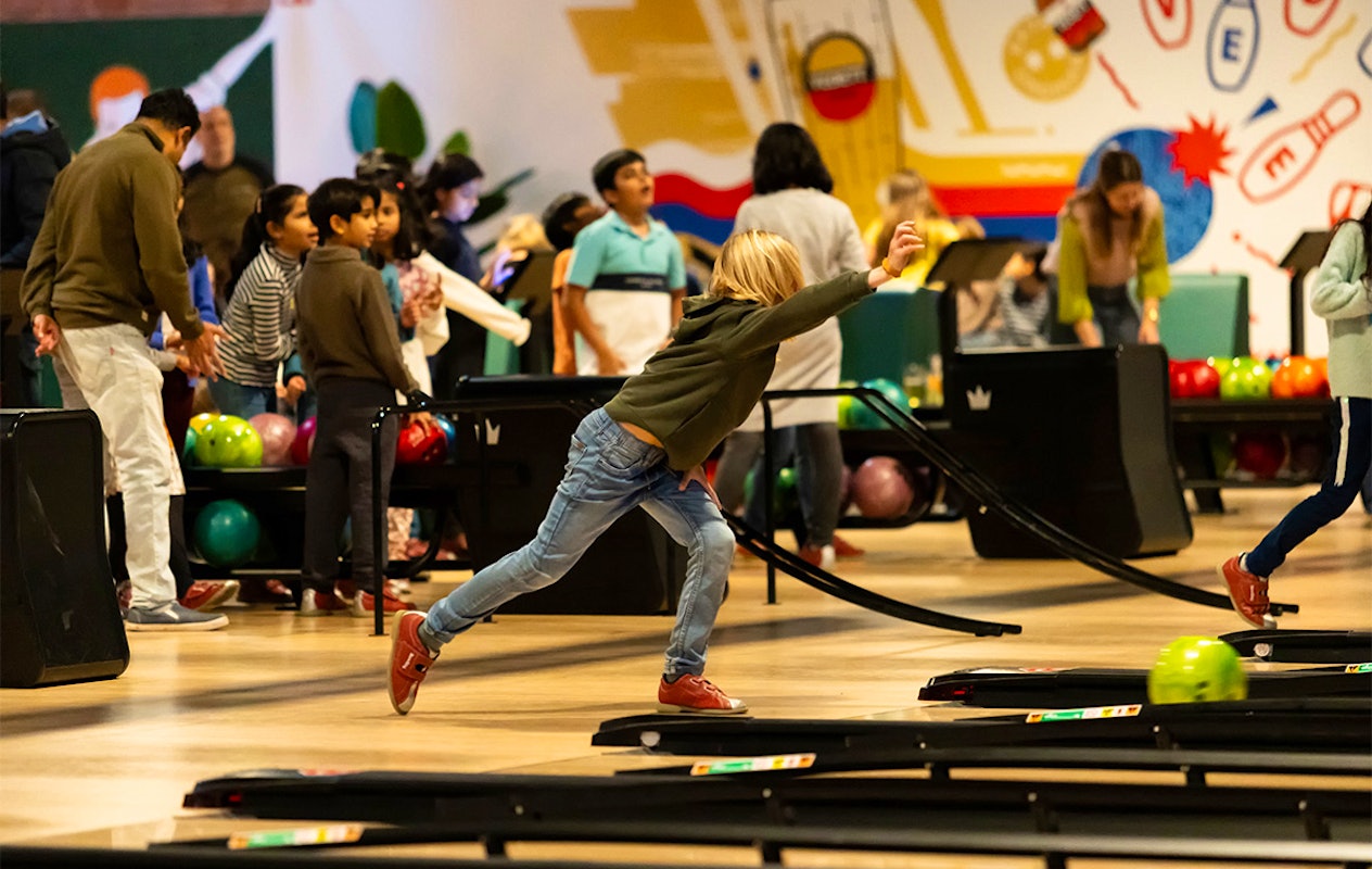 Bowlen + menu bij Burney's