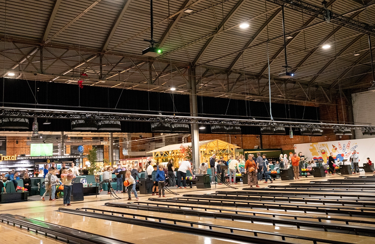 Bowlen + menu bij Burney's