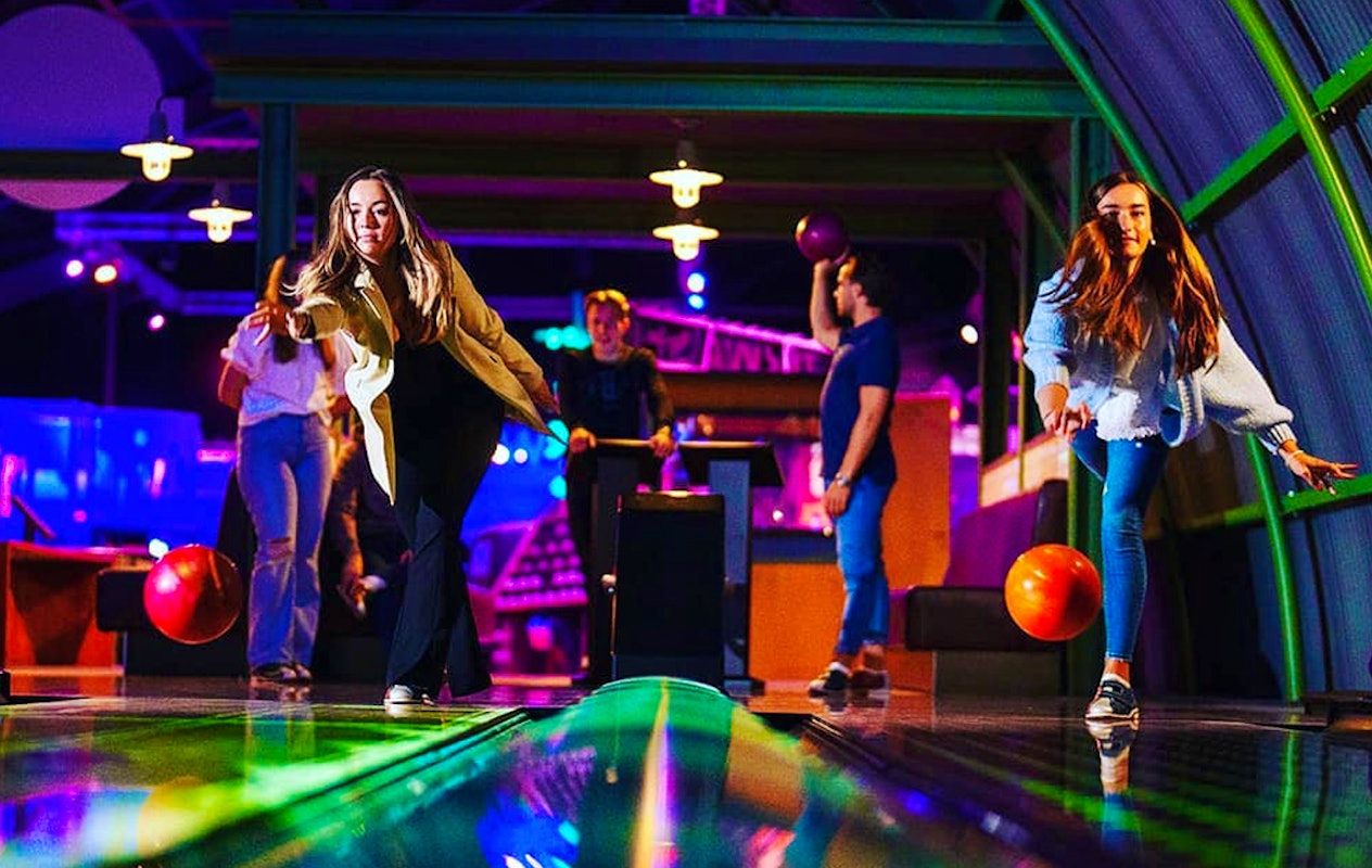 Bowlen bij The City