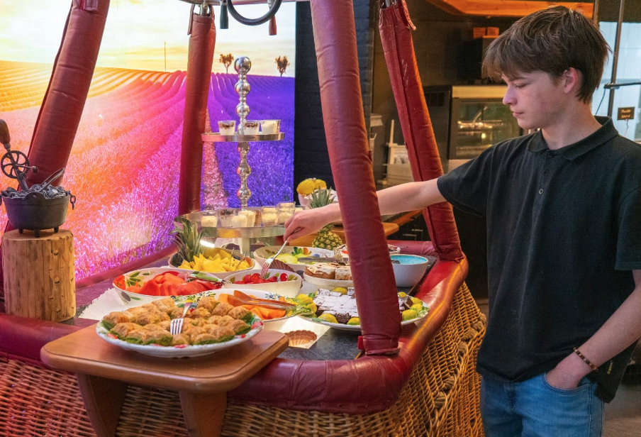 All-in avondbuffet of lunchbuffet bij Buffetrestaurant de Rode Loper