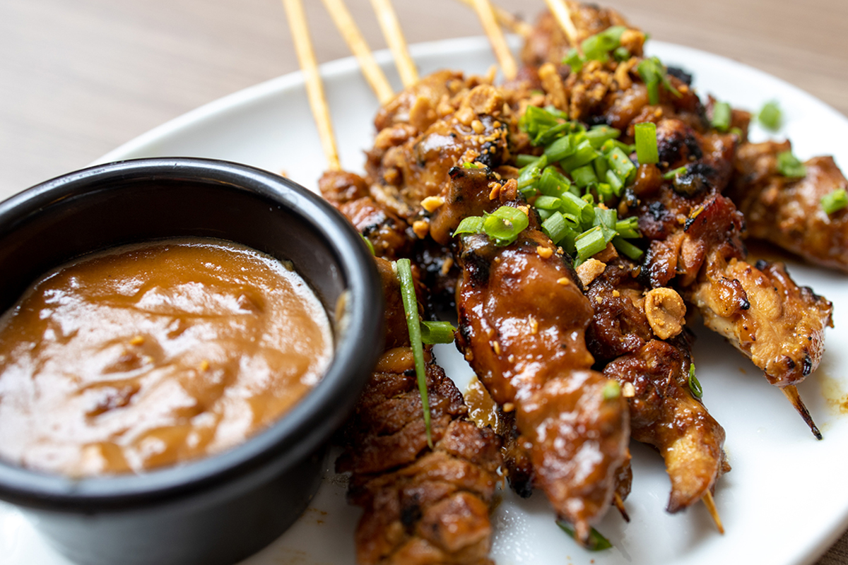 Luxe burger of saté naar keuze bij Boulevard Café