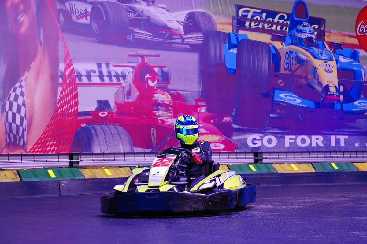 1 of 2 heats karten Cargo Karting