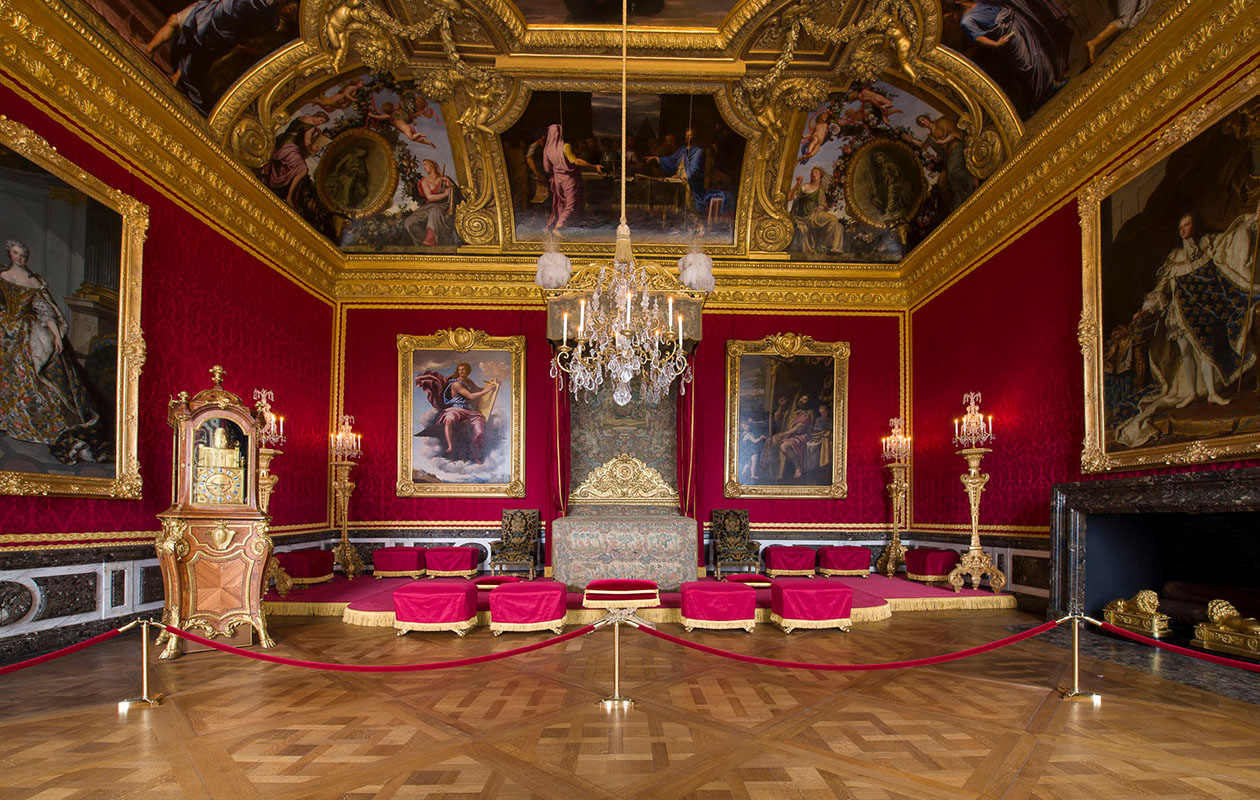 Bewonder 17e eeuwse kunst bij Château de Versailles nabij Parijs