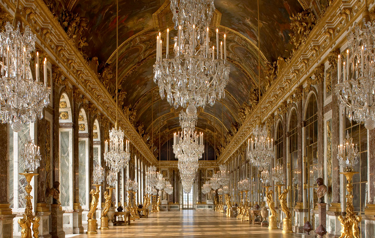 Bewonder 17e eeuwse kunst bij Château de Versailles nabij Parijs