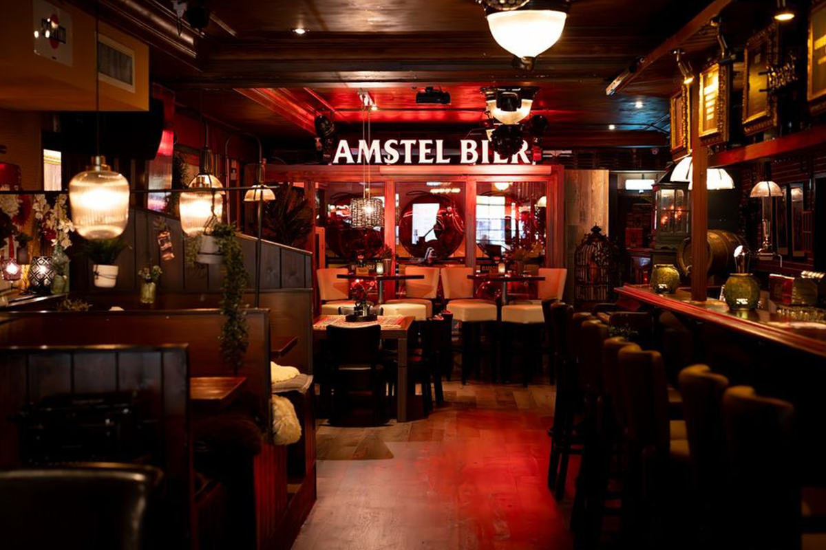 Hoofdgerecht naar keuze bij Café Aad de Wolf