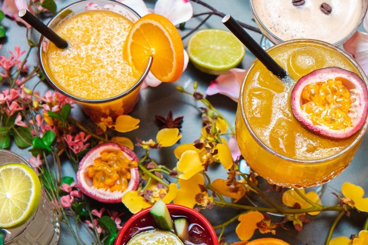 4 cocktails + portie nachos voor 2 personen bij Restaurant Se7en