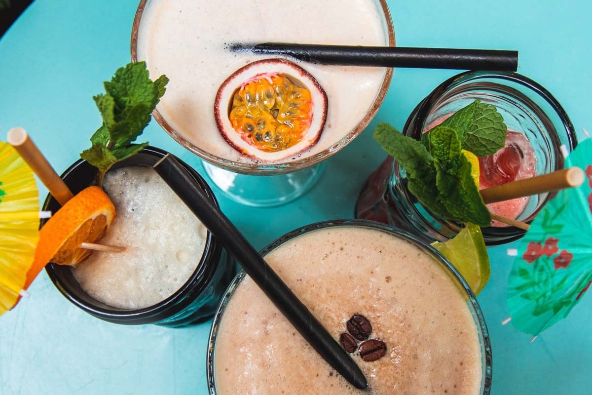 4 cocktails + portie nachos voor 2 personen bij Restaurant Se7en