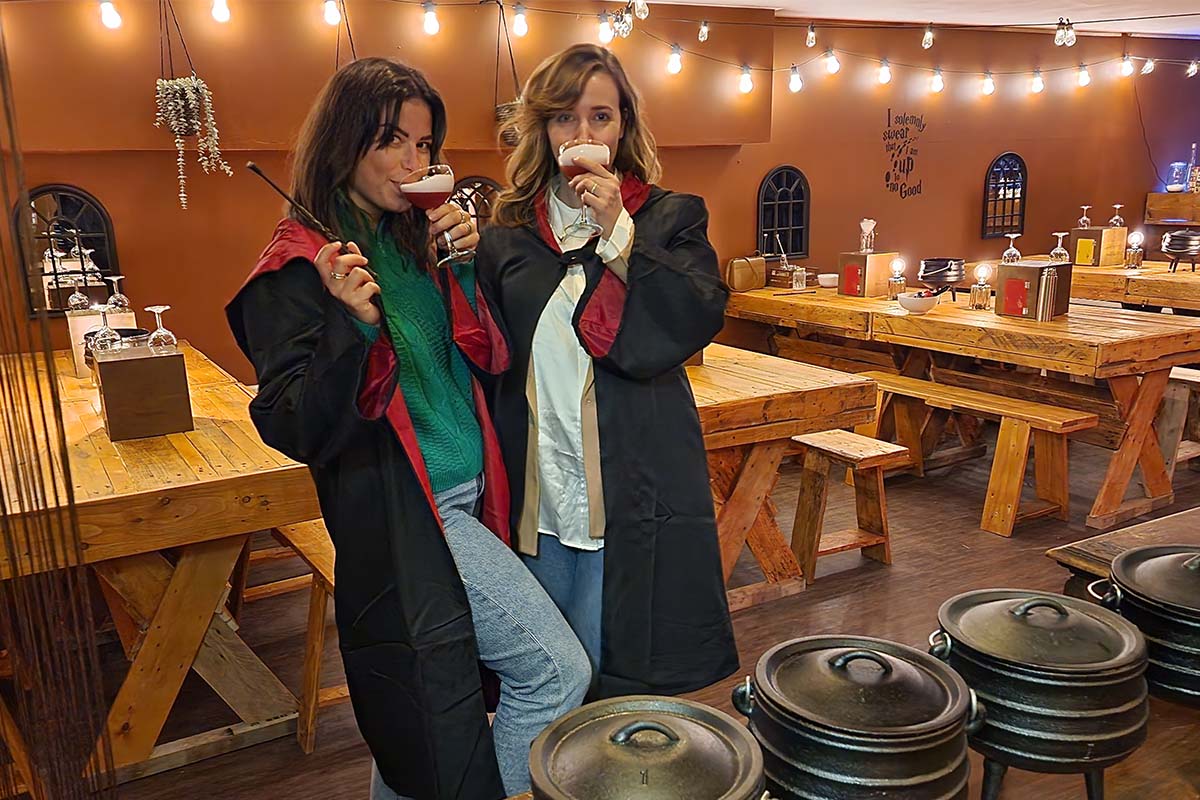 Wizzarding Cocktailworkshop bij Elixer Room in Den Haag