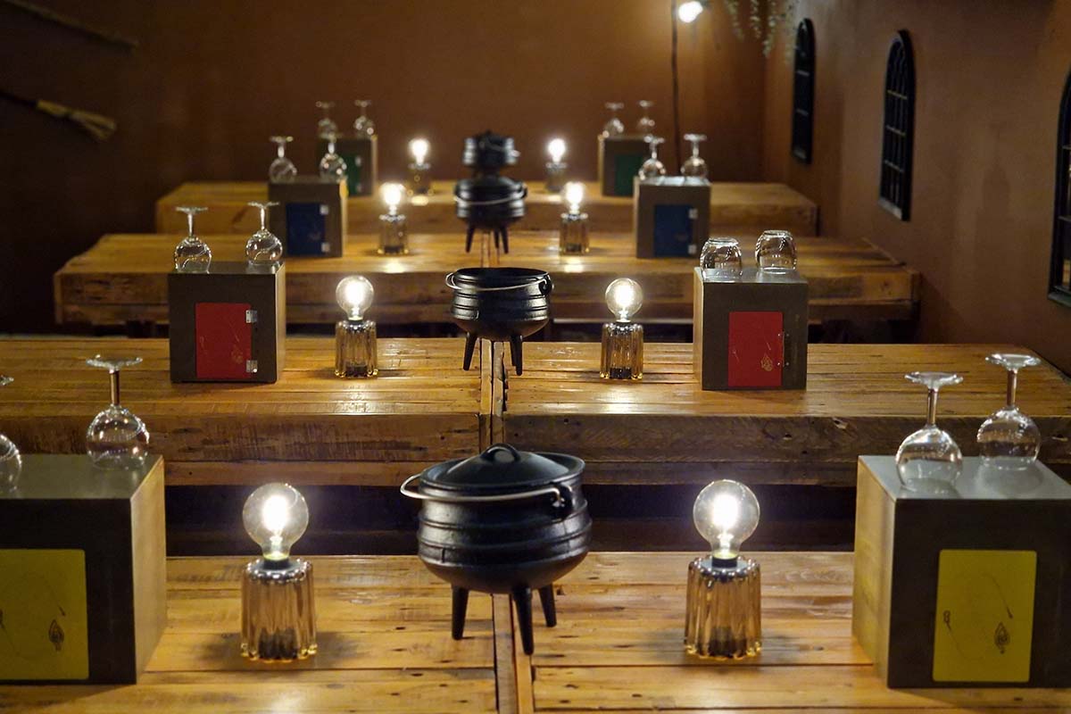 Wizzarding Cocktailworkshop bij Elixer Room in Den Haag