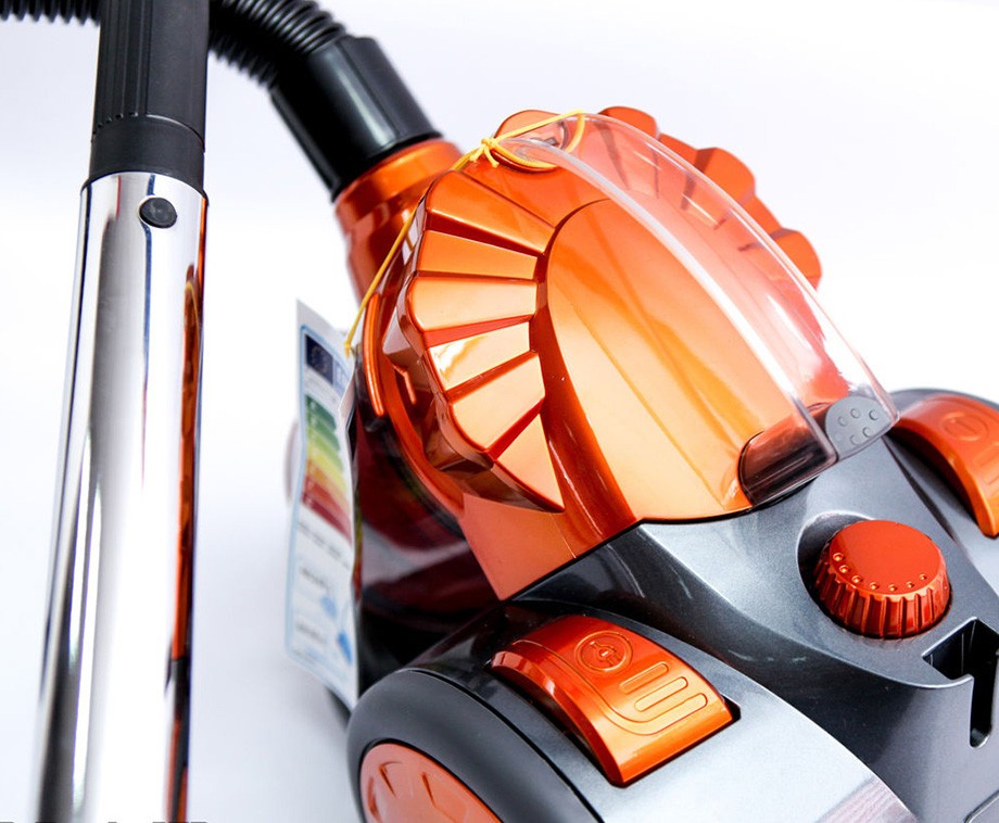 Cycloon stofzuiger met filtersysteem