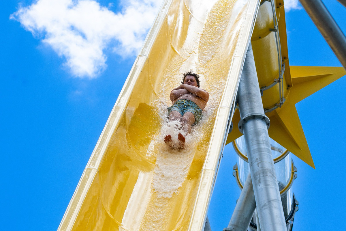 Dagentree water- en glijbanenpark + sauna bij AquaMagis